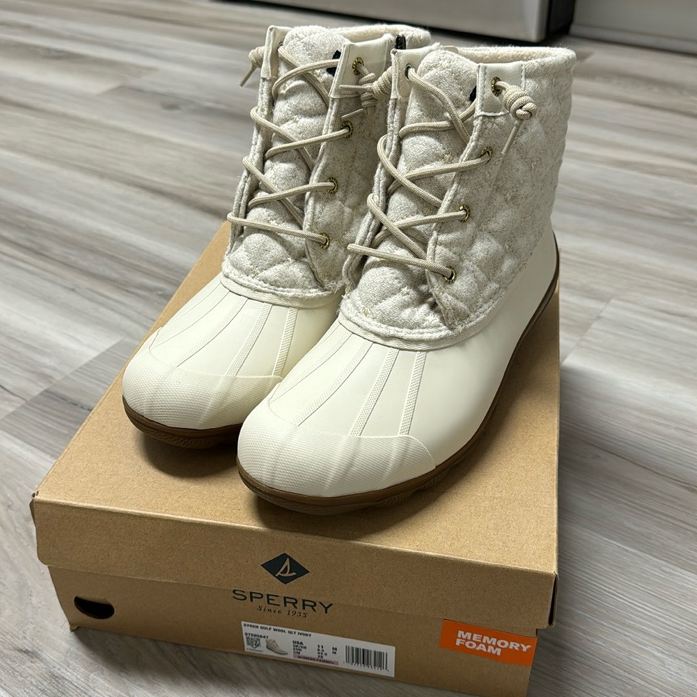Sperry boots